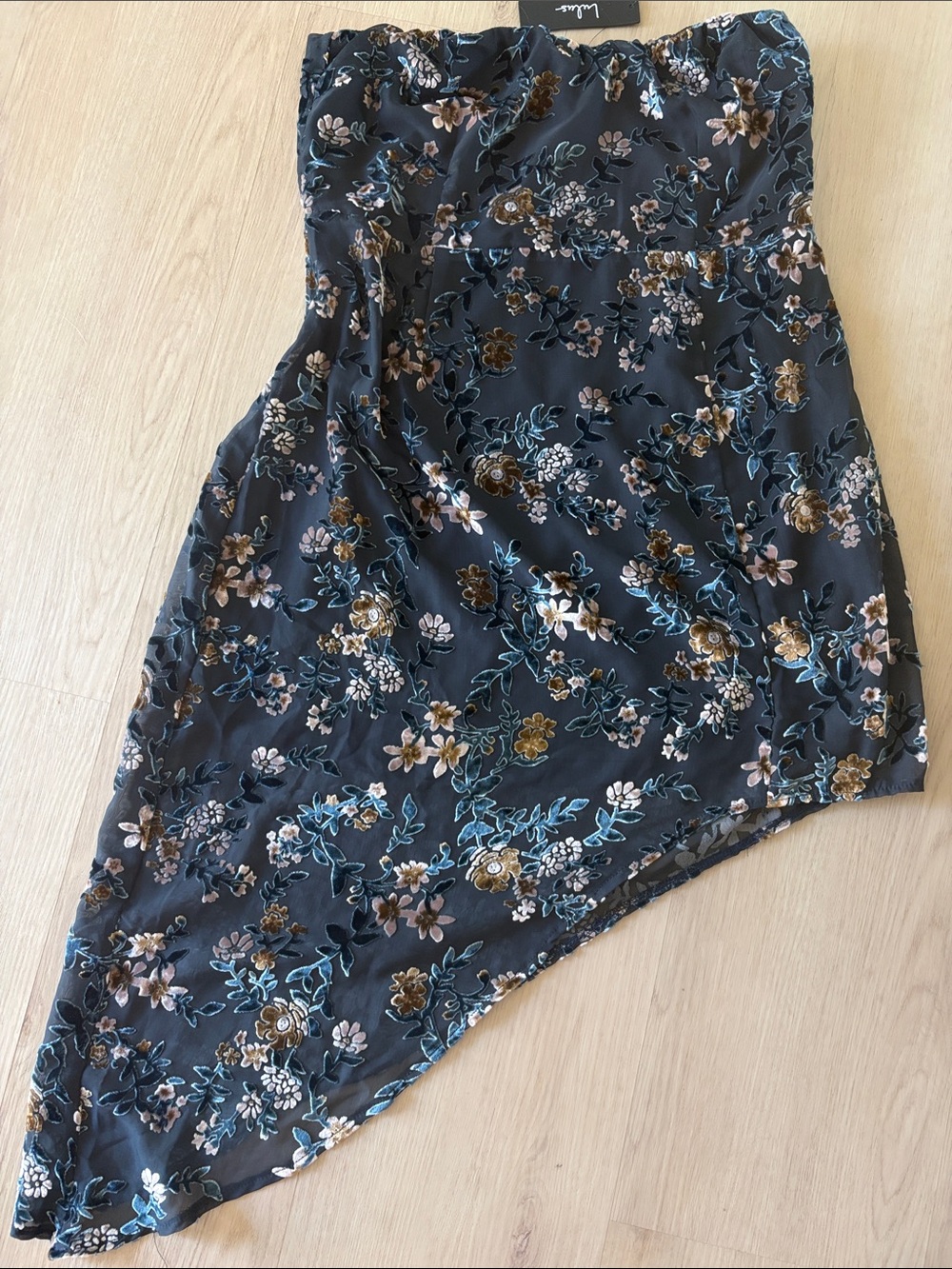 NWT Lulu's Black Floral Asymmetrical Strapless dress XL
